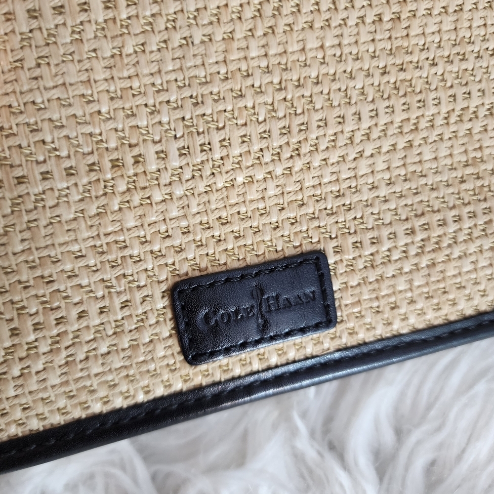 Cole Haan Bedford Izzie Clutch Natyre Woven Straw Like New - Picture 3 of 16